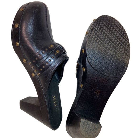 a.n.a Black Leather Mule Clogs - Picture 3 of 6
